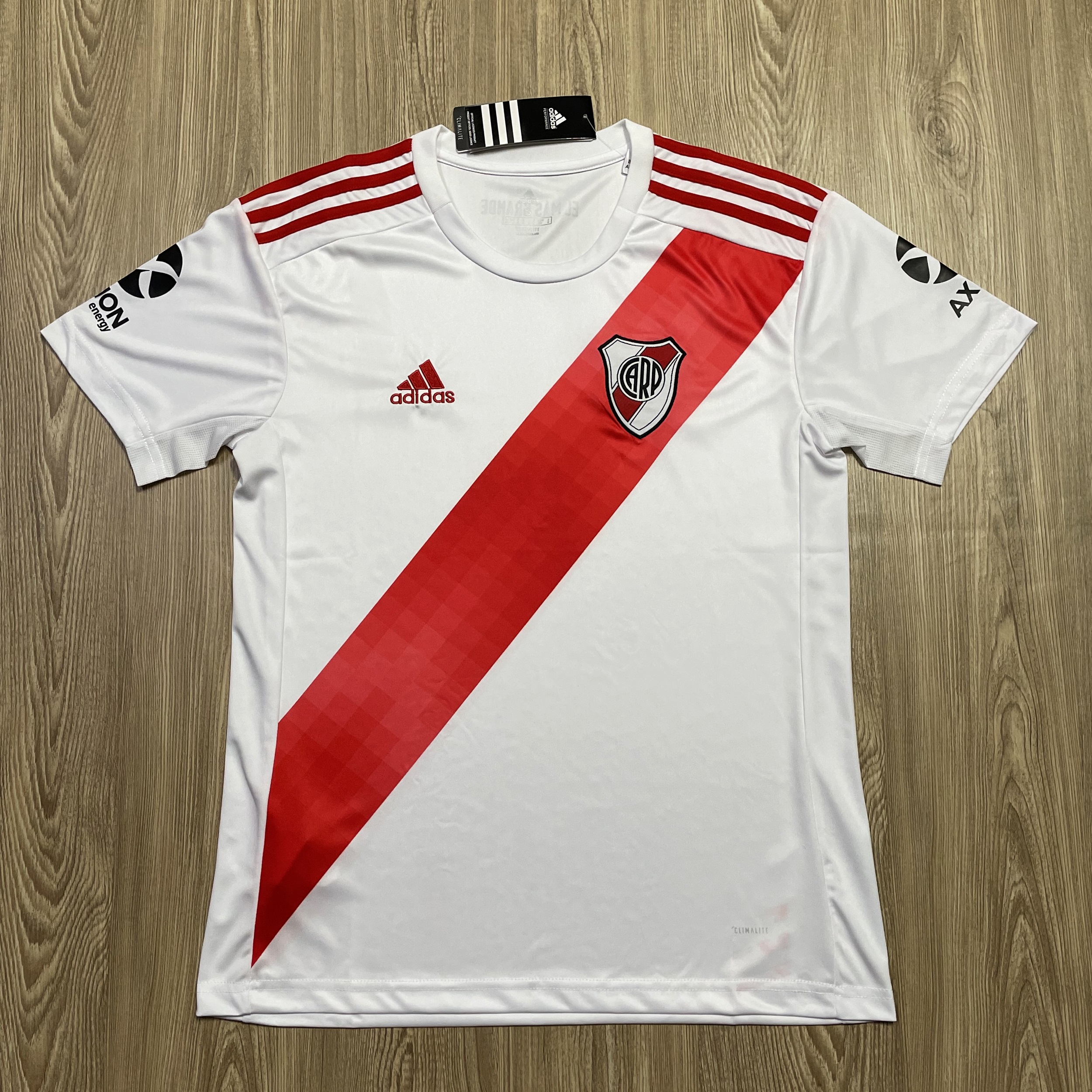 เสื้อบอล ทีมRiver plate 19/20 เสื้อฟุตบอลชาย เสื้อกีฬาชาย เสื้อทีมริเวอร์เพลท ฤดูกาล2022 เกรด AAA