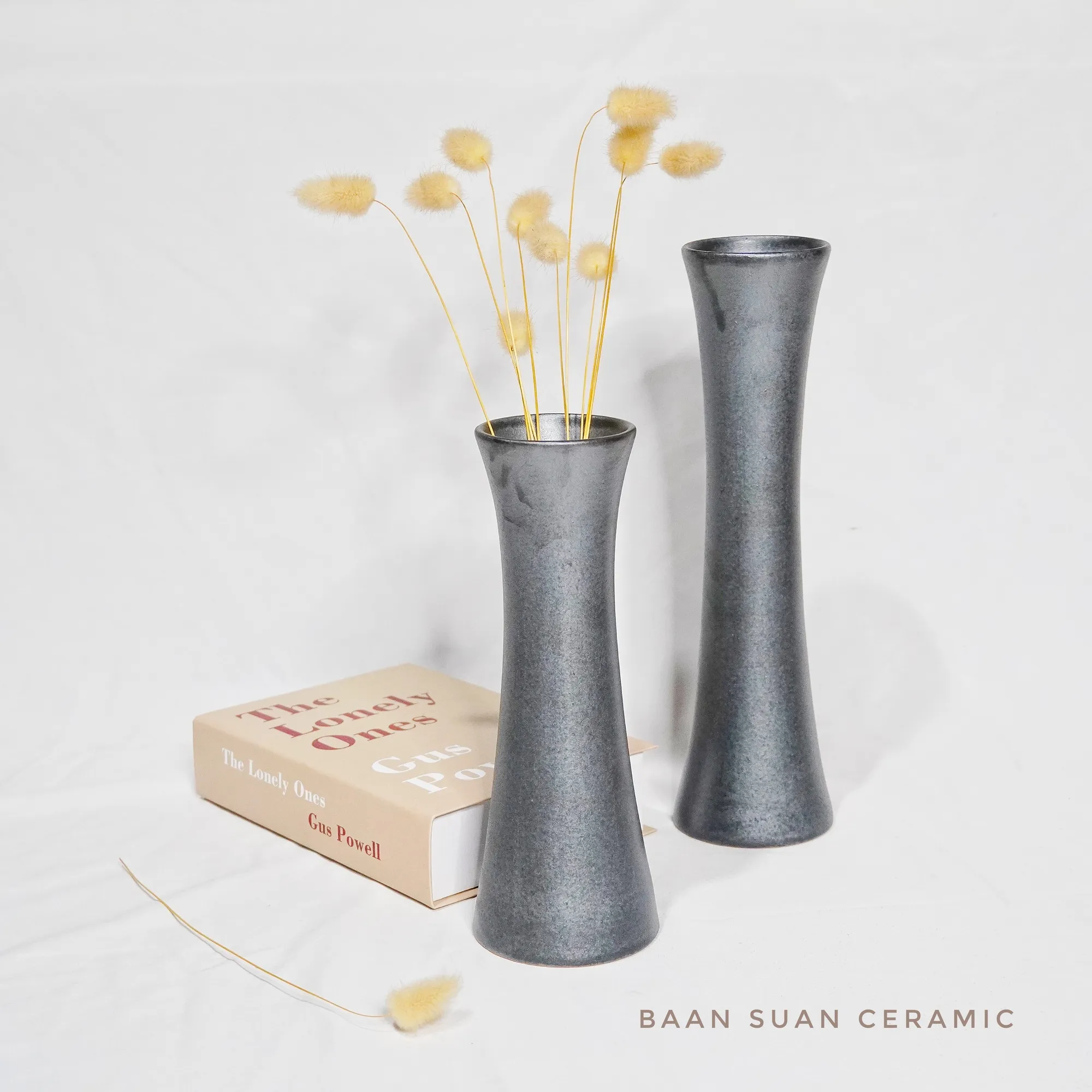 แจกัน เซรามิค ที่ใส่ดอกไม้ ตกแต่งบ้าน แจกันเซรามิก แจกันดอกไม้ แจกันตั้งโต๊ะ ของแต่งบ้านมินิมอล ขนาดL10x31cm vase baansuanceramic