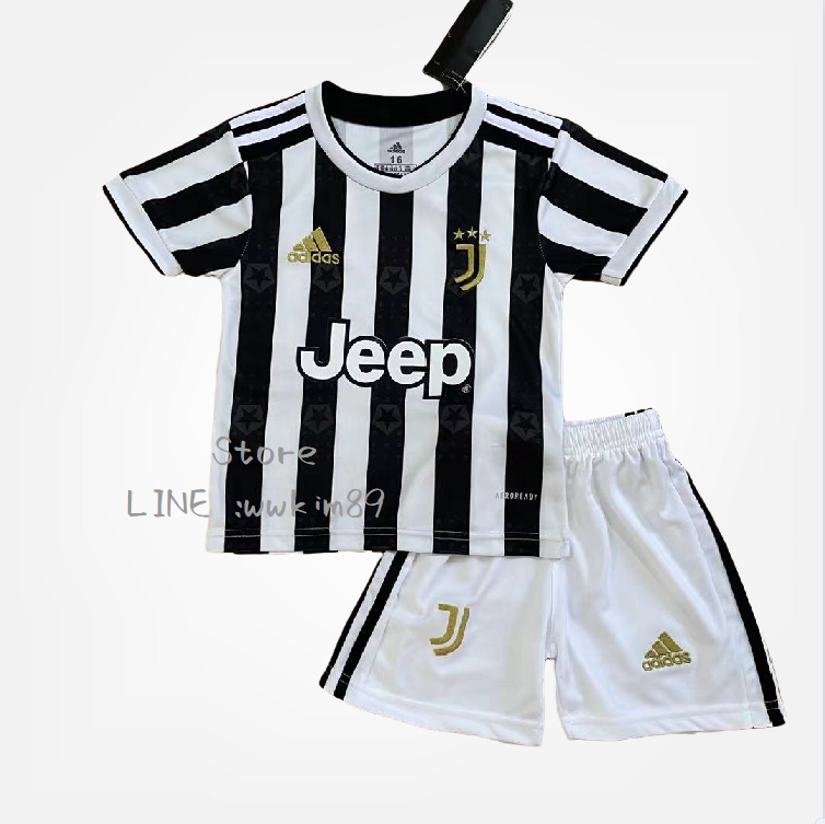 ชุดกีฬาเด็กผู้ชายชุดฟุตบอลเด็ก Juventus 2021/2022 ได้เสื้อและกางเกงในเวลาเดียวกัน AAA