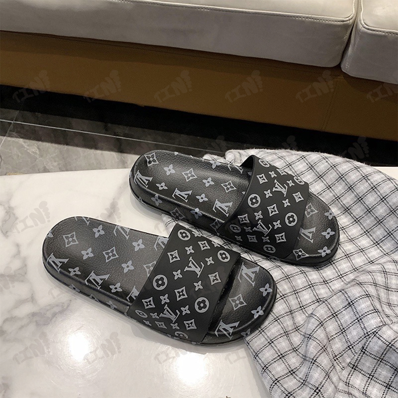 VLTN ESPADRILLE SLIDES 25S IN BLACK LAMBSKIN STYLE 11