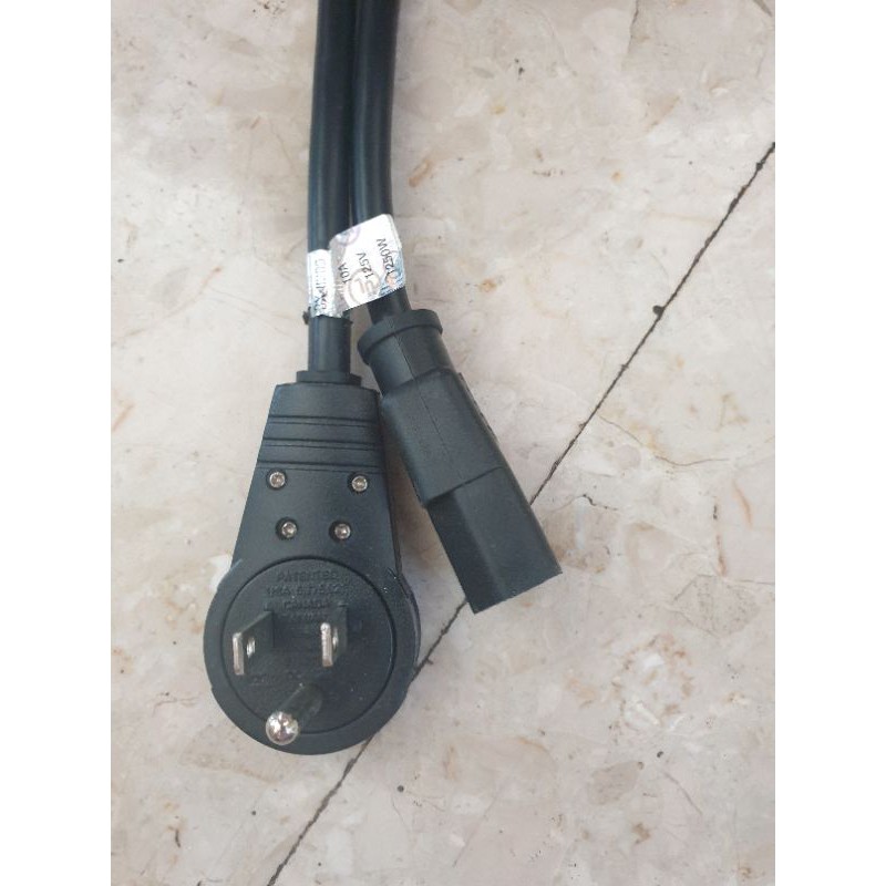 [ลด 80บ. โค้ด ENTH119]สายไฟACแบบหมุน 360° 2.5 m Extension Cord with Flat 360 Degree Rotating Swivel Plug Black 18AWGX34