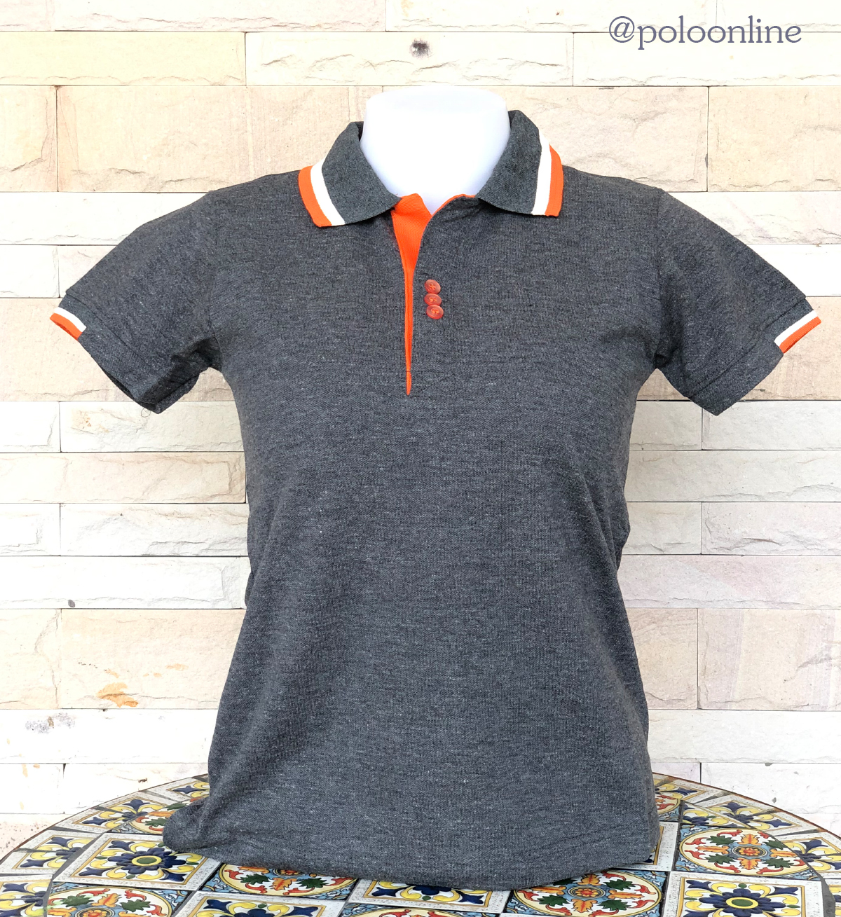 เสื้อโปโล Polo Shirt Plain Polo T Shirt Soft Pique Short Sleeve Tops For Men Side Vents สีเทาท๊อปดำ ปกขลีป ครีมส้ม เนื้อผ้านุ่ม สวมใส่สบาย ซึ่งมีทั้งแบบชาย และแบบผู้หญิง