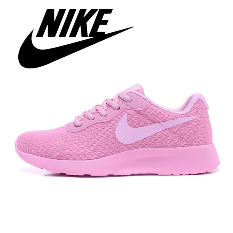 hot pink roshe run