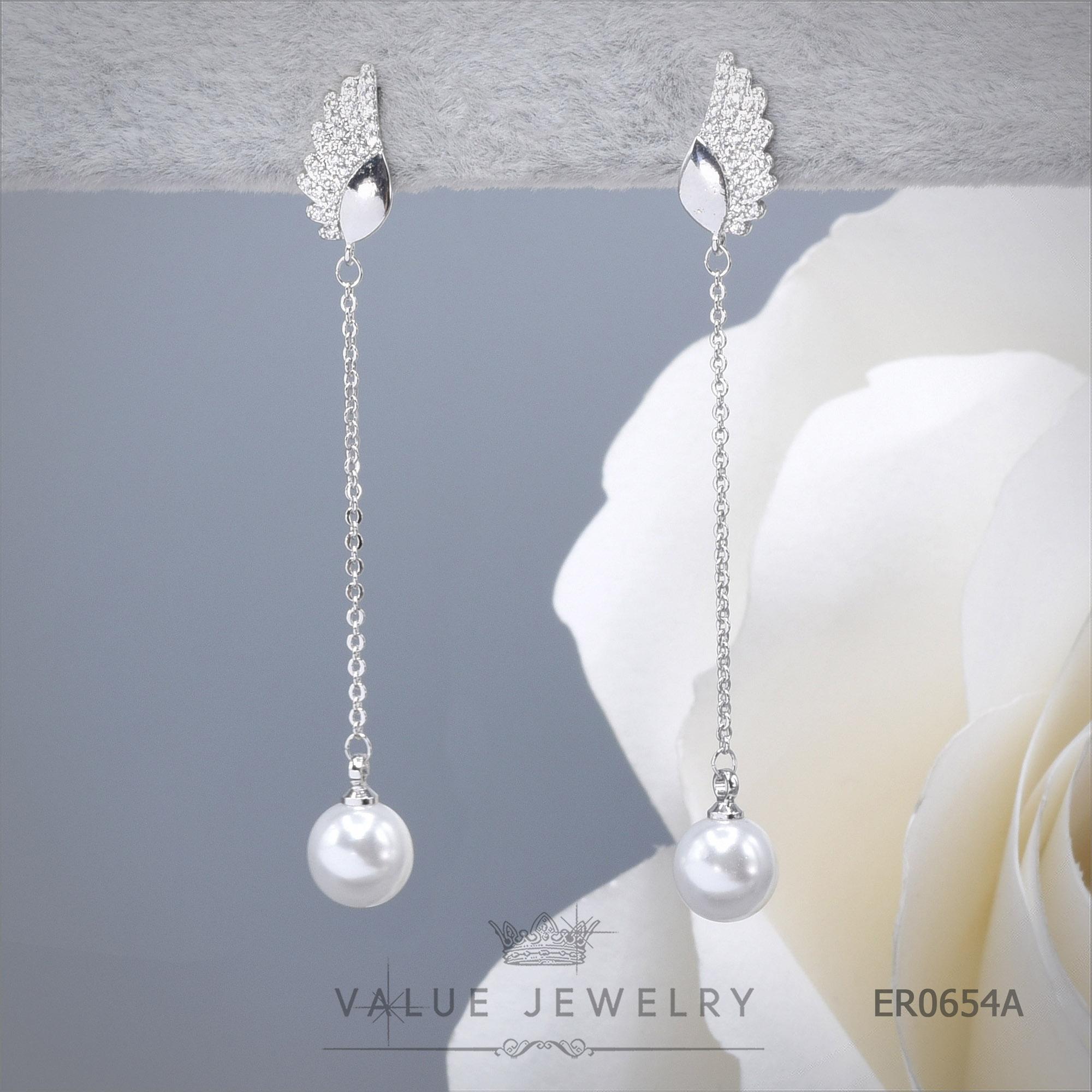 Value Jewelry ER0654 กว้าง0.7cmยาว6.6cm เครื่องประดับเพชรCZ เกรดพรีเมี่