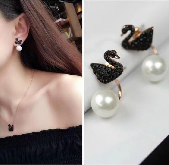 แฟชั่นเกาหลีต่างหูมุกหงส์สำหรับผู้หญิงต่างหูเพชรKorean fashion swan pearl earrings for women diamond earrings