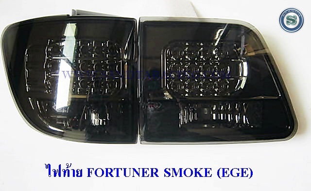 ไฟท้าย TOYOTA FORTUNER 2005 SMOKE (EAGLE EYES) โตโยต้า ฟอจูนเนอร์ 2005