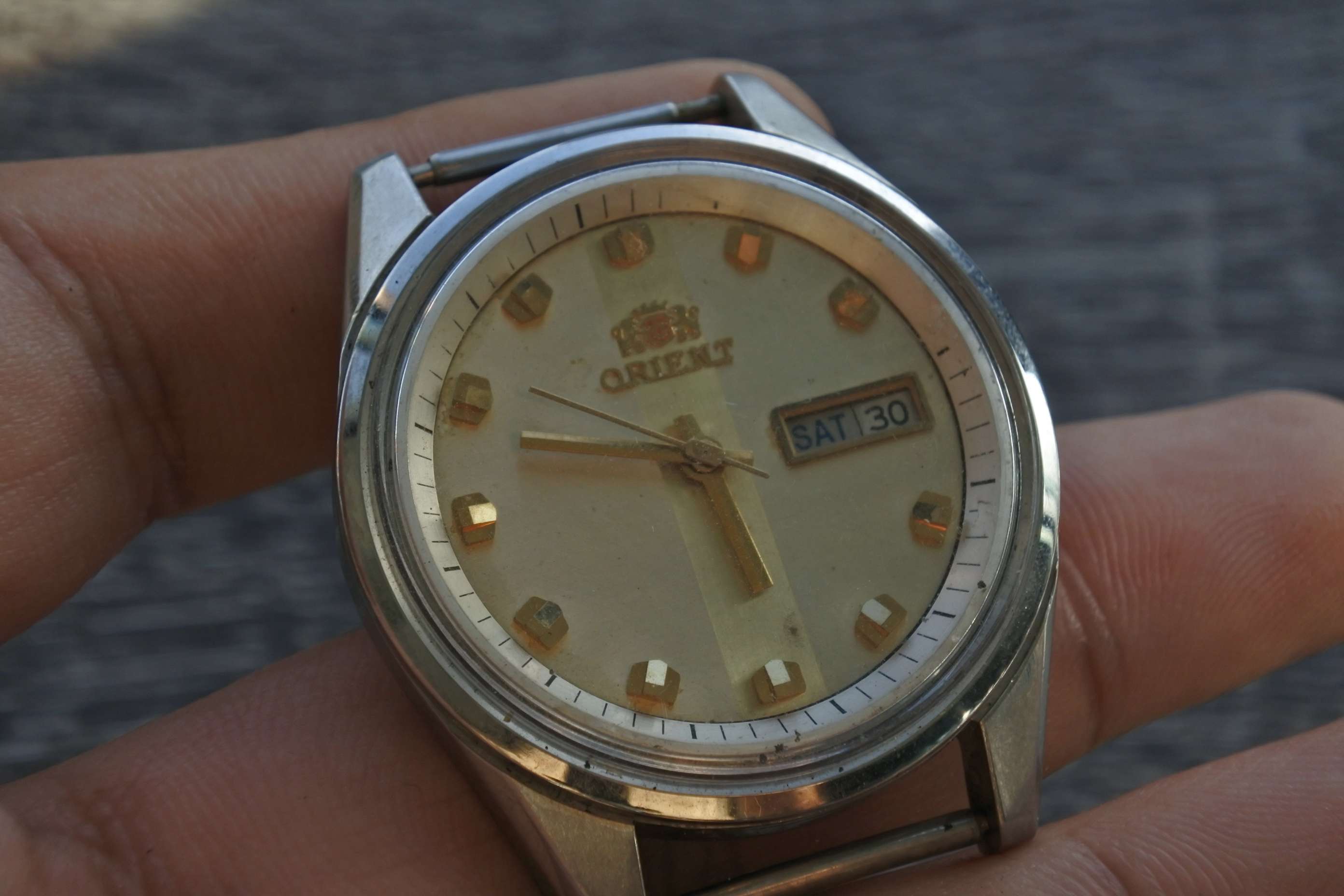 นาฬิกา Orient Three Star Yellow Vintage ผู้ชาย สายสแตนเลส แท้มือสองญี่ปุ่น ระบบ Automatic หน้าปัด 36mm เสีย ต้องล้างเครื่อง