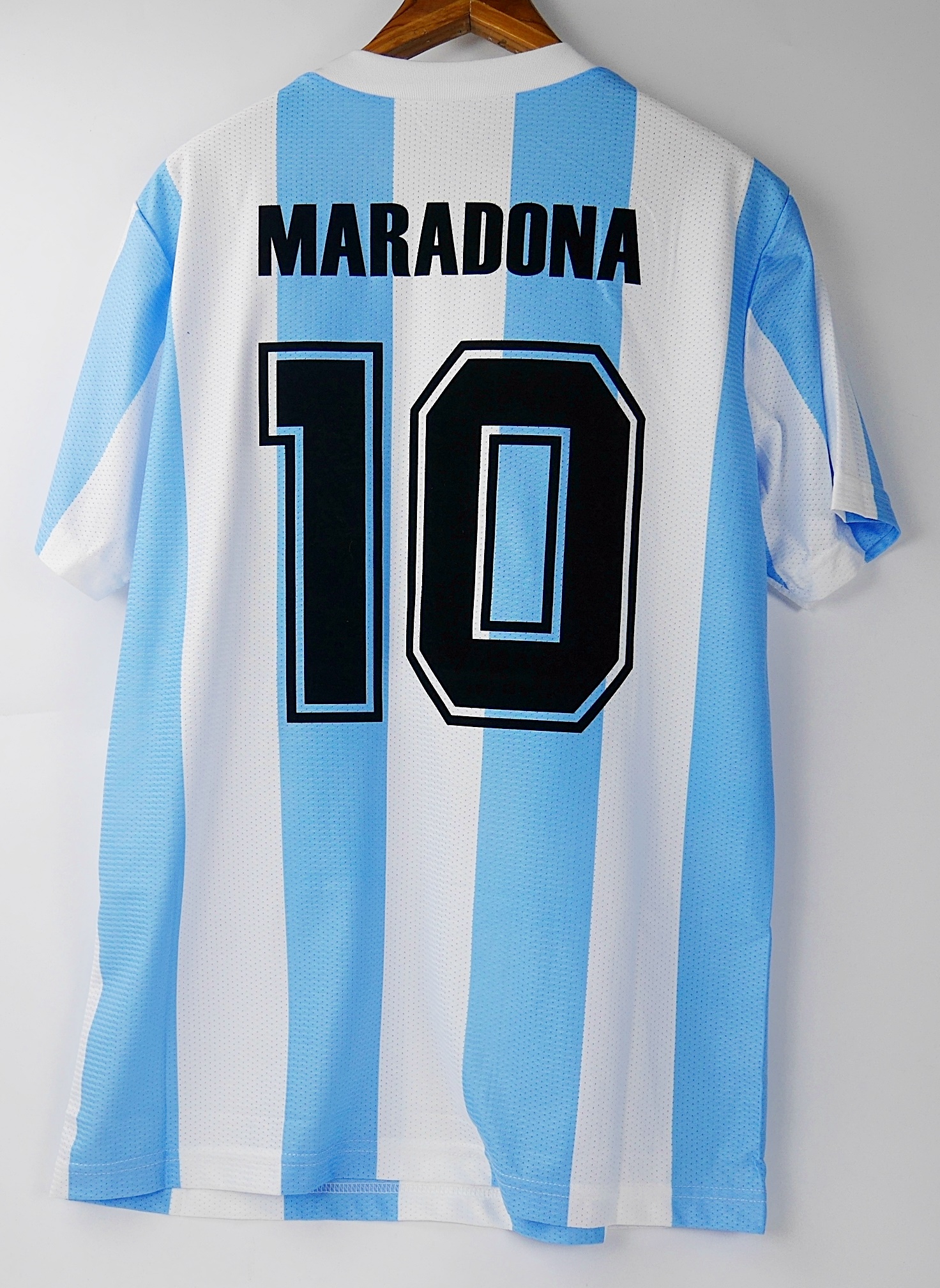 10 MARADONA ARGENTINA HOME WC 1986 RETRO FOOTBALL SHIRT SOCCER JERSEY