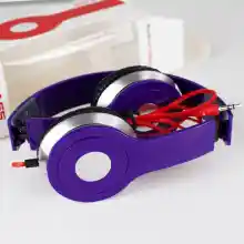 ภาพขนาดย่อของภาพหน้าปกสินค้าหูฟังครอบ แบบใช้สาย ไม่ใช่บลูทูธ หูฟังครอบหัว เฮดโฟน Audio - Professional Bass Stereo Headphones สามารถพับเก็บได้ จากร้าน Topten Mobile บน Lazada ภาพที่ 9