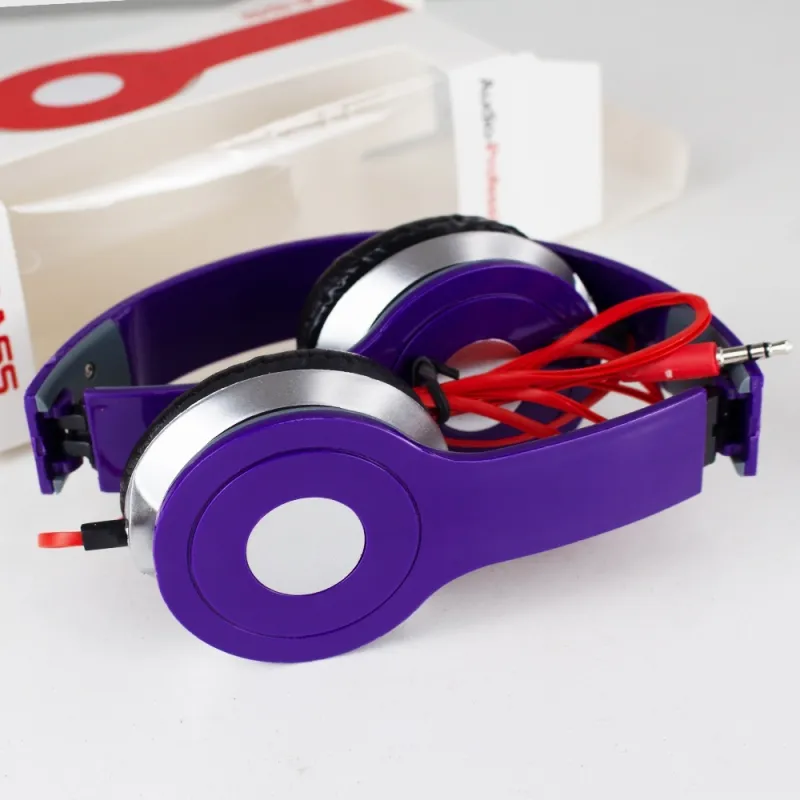ภาพสินค้าหูฟังครอบ แบบใช้สาย ไม่ใช่บลูทูธ หูฟังครอบหัว เฮดโฟน Audio - Professional Bass Stereo Headphones สามารถพับเก็บได้ จากร้าน Topten Mobile บน Lazada ภาพที่ 9