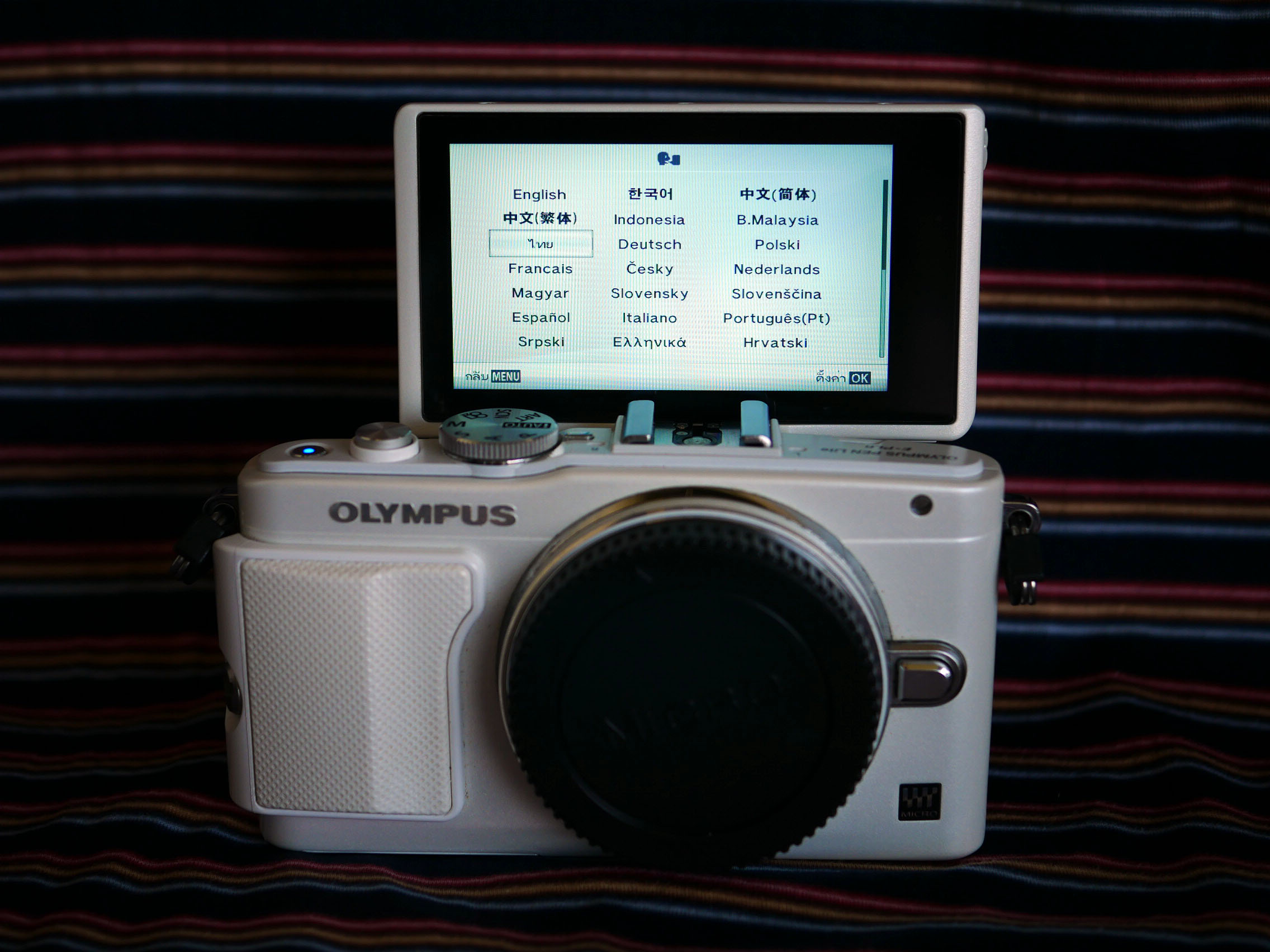 Olympus Pen Lite E-PL6 Mirrorless Digital Camera White Body