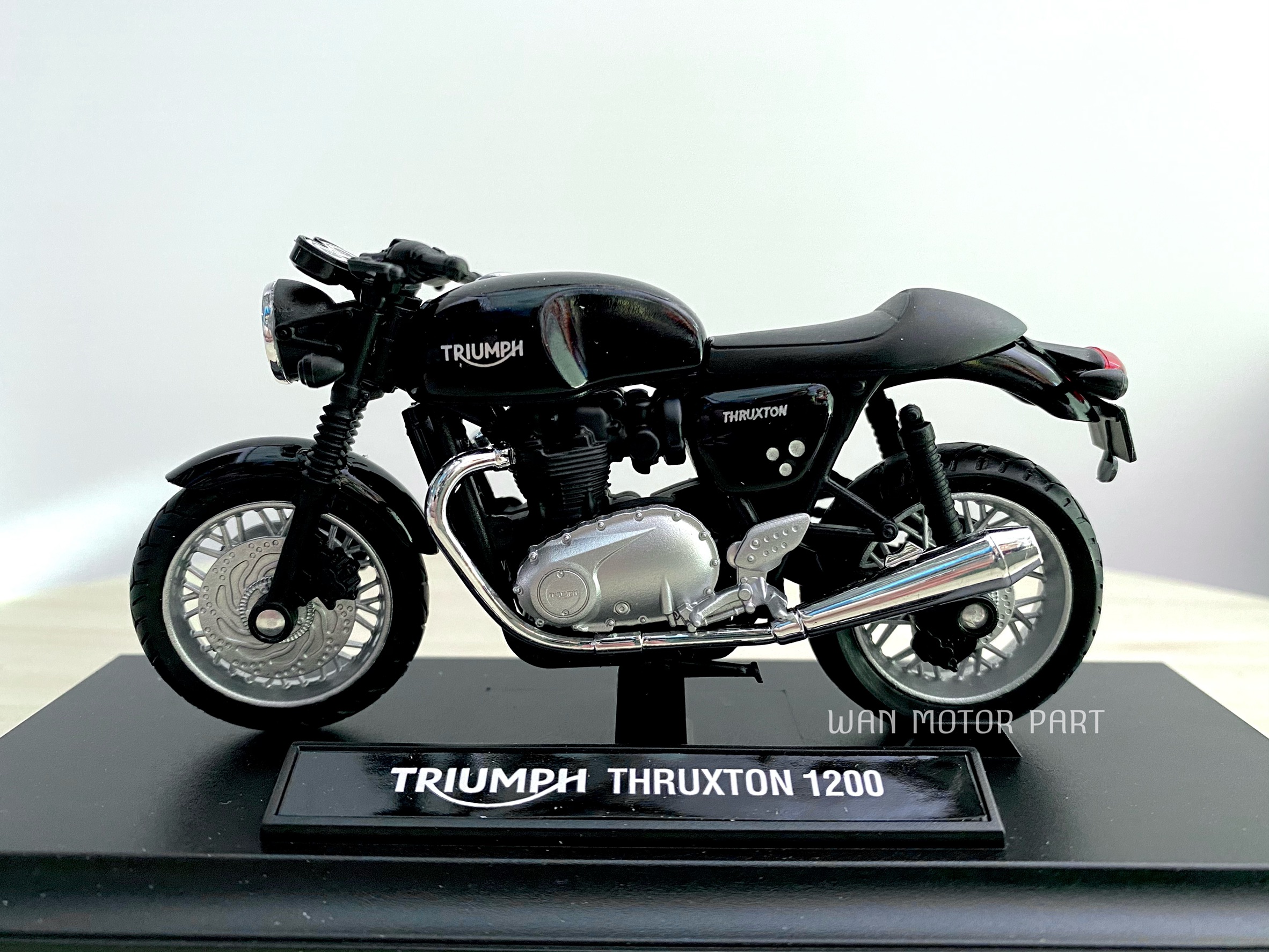 Model Triumph Thruxton 1200 โมเดล ไทรอั้มพ์