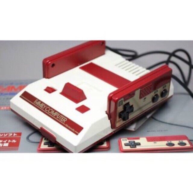 Famicom games เครื่องเล่นเกมส์ยุค 90’s (Family games)(Famicom game)