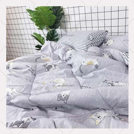 6 in 1 ชุดผ้าปูที่นอน ขนาด 5 ฟุต พร้อมนวม  ลาย CAT เกรดพรีเมี่ยม ผ้าคอตต้อน ให้สัมผัสนุ่ม Soft สบายผิว by Wanderlust