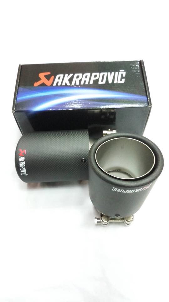 ปลายท่อ Akrapovic  ปลายเดี่ยว หัวเต็ม ขนาดรูท่อฝั่งเข้า2.5นิ้ว ฝั่งออก3.5นิ้ว