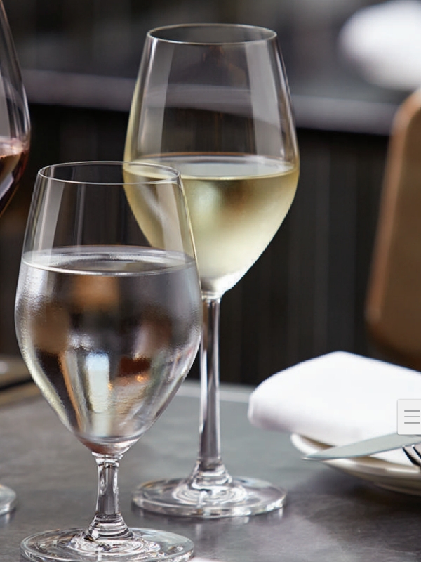 แก้วไวน์ขาว White wine glass OCEANGLASS SANTE WHITE WINE 340 ml (12 OZ.)