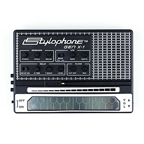 STYLOPHONE GEN X-1 Analog Synthesizer แบบพกพา: ในตัวลำโพงคีย์บอร์ดและ Soundstrip LFO Low Pass Filter Envelope Sub-Octaves & Delay