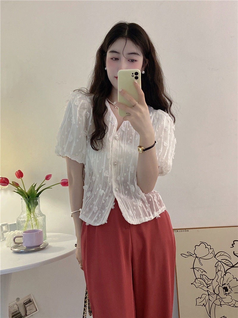 พร้อมส่งจากไทยNO.206 รุ่นใหม่ เสื้อเชิ้ตแขนสั้น คอวี ลา