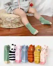 ภาพขนาดย่อของภาพหน้าปกสินค้าถุงเท้าเด็กลายสัตว์น่ารัก มีกันลื่น ถุงเท้าเด็กแรกเกิด0-3ปี จากร้าน Lsis shop บน Lazada