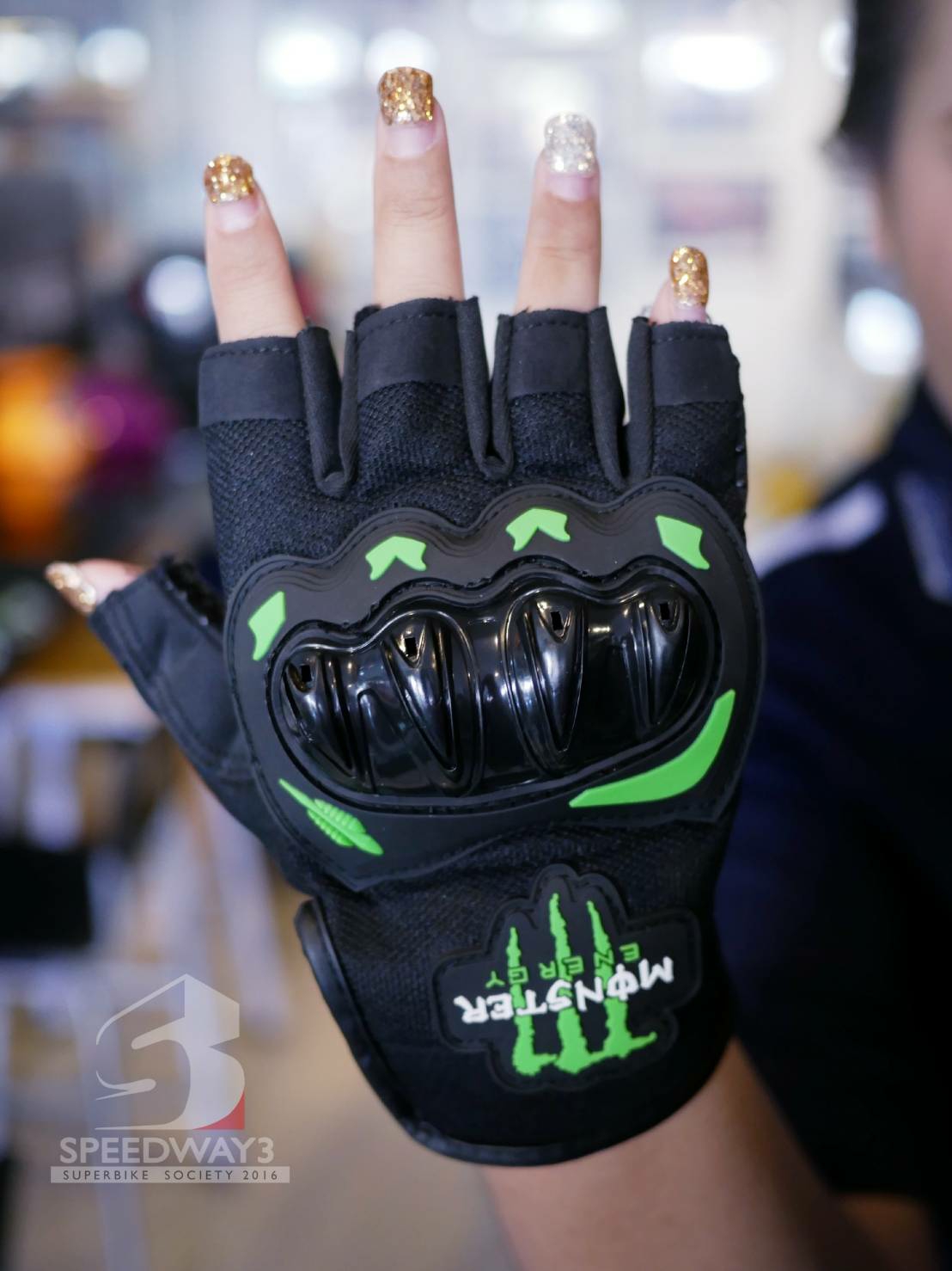 ถุงมือ ถุงมือ