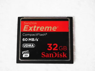 SanDisk EXTREME 32GB Compact Flash reading speed 60MB/s Extreme Speed CompactFlash memory card CF card รุ่น
