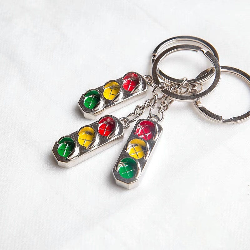Creative simulation traffic light key pendant ring traffic lights male