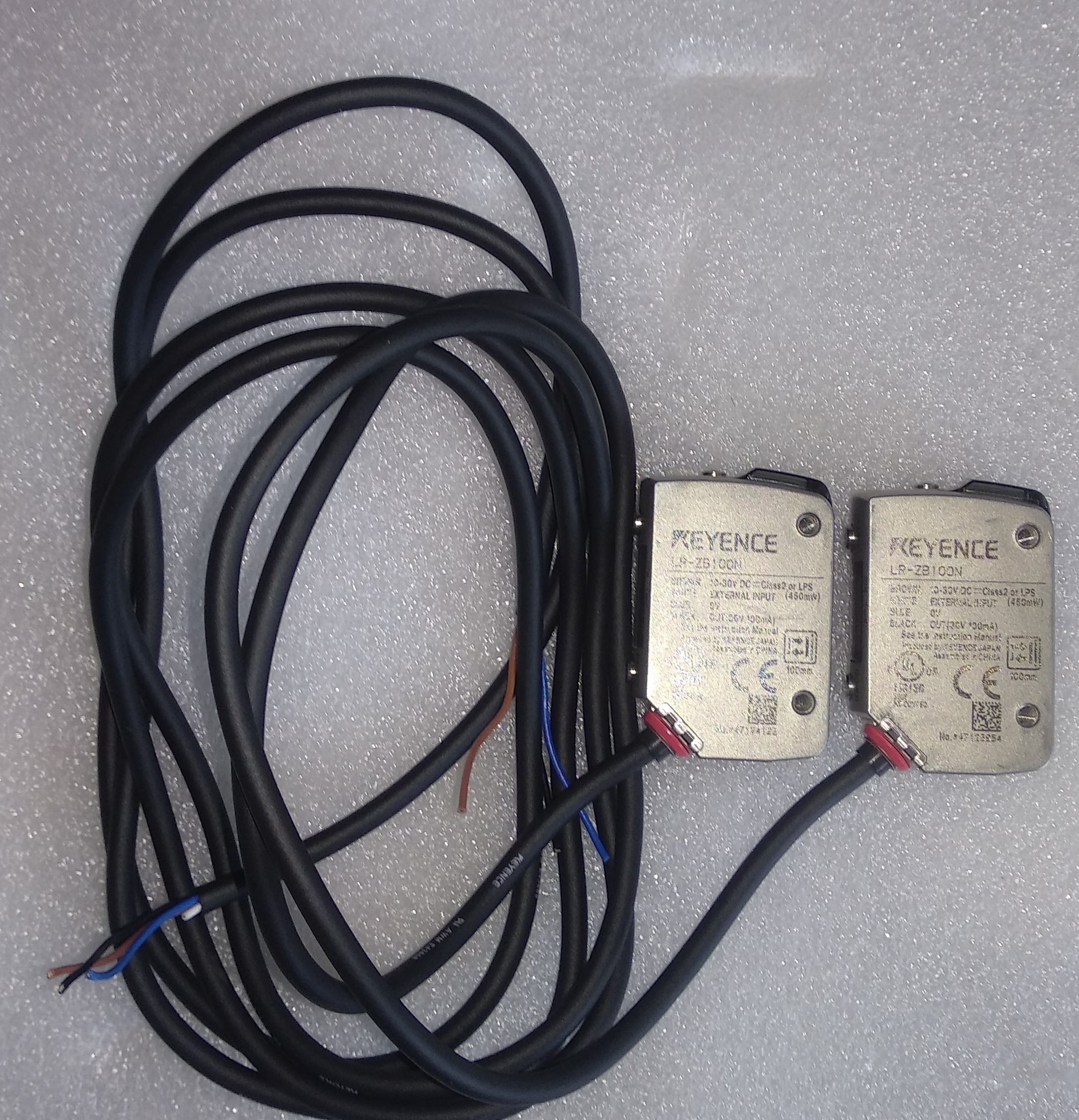 KEYENCE LR-ZB100N LR-ZH500P LR-ZH500N PZ-M51 เลเซอร์เซนเซอร์