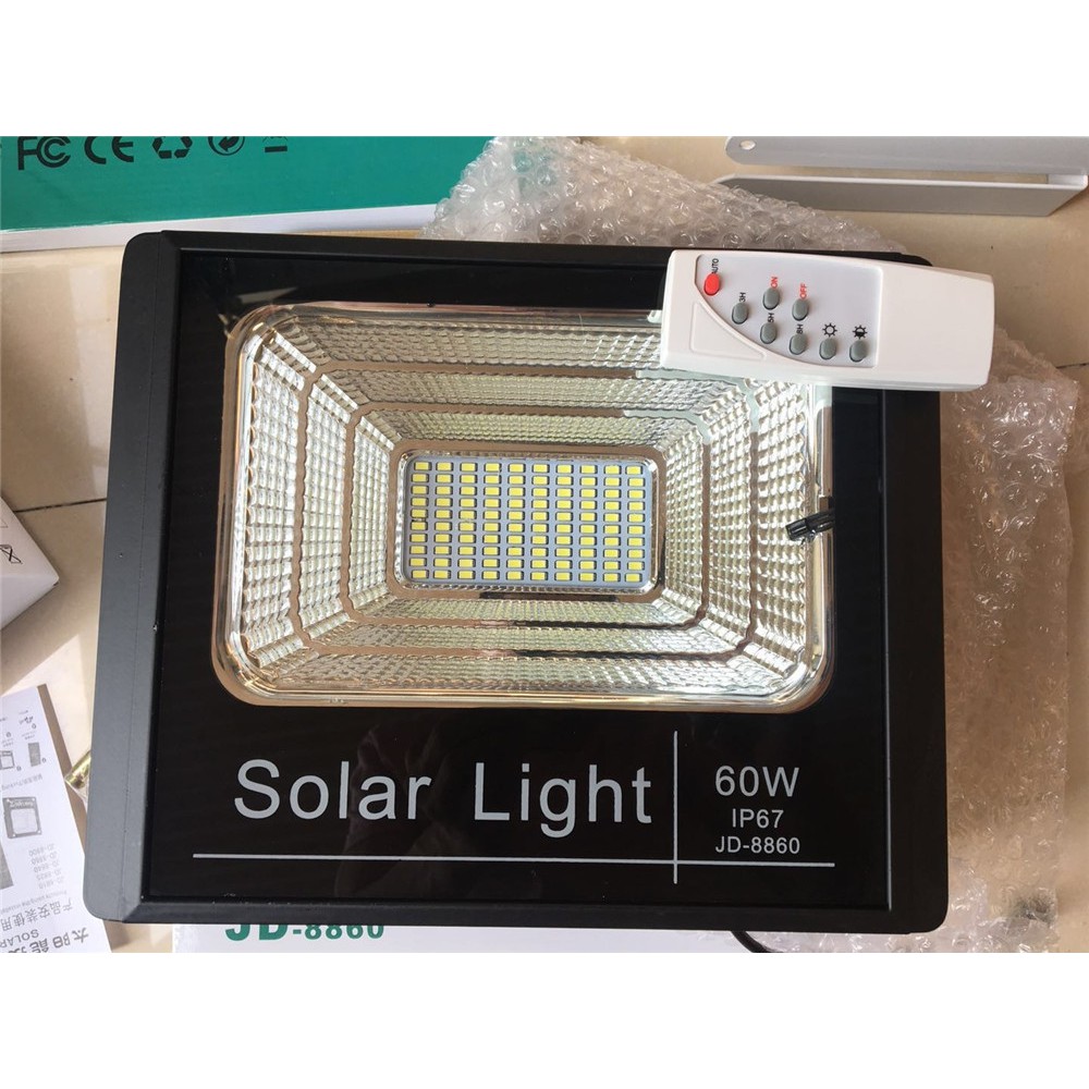 รูปภาพของ ราคาพิเศษ+ส่งฟรี สปอร์ตไลท์ Led ไฟโซล่าเซล Solar Cell รุ่น 10W 25W 40W 60W 100W 200W พร้อมรีโมท**60W มีเก็บปลายทาง