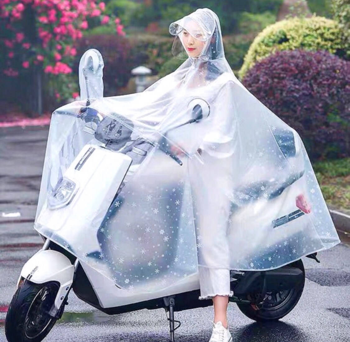 เสื้อคลุมกันฝนแบบใส สำหรับ 1 คน เหมาะสำหรับรถมอเตอร์ไซต์ รุ่น ไม่เกิน 150 cc