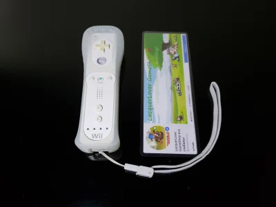 Official Nintendo Wii Remote Controller รีโมทควบคุมการเล่นเกมสำหรับเครื่อง Wii ของแท้