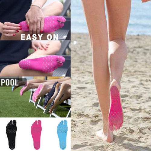 ที่ติดเท้า แผ่นติดเท้า ที่แปะเท้า Nakefit แผ่นแปะเท้า แผ่นรองเท้าสุดจี๊ด 10คู่   (สี ฟ้า  สี ดำ  สี ชมพู ) กันน้ำ กันความร้อน และกันลื่น ป้องกันเท้าเกิดบาดแผล 10 Pair Pads Sticker Shoes Stick on Soles Sticky Pads for Feet