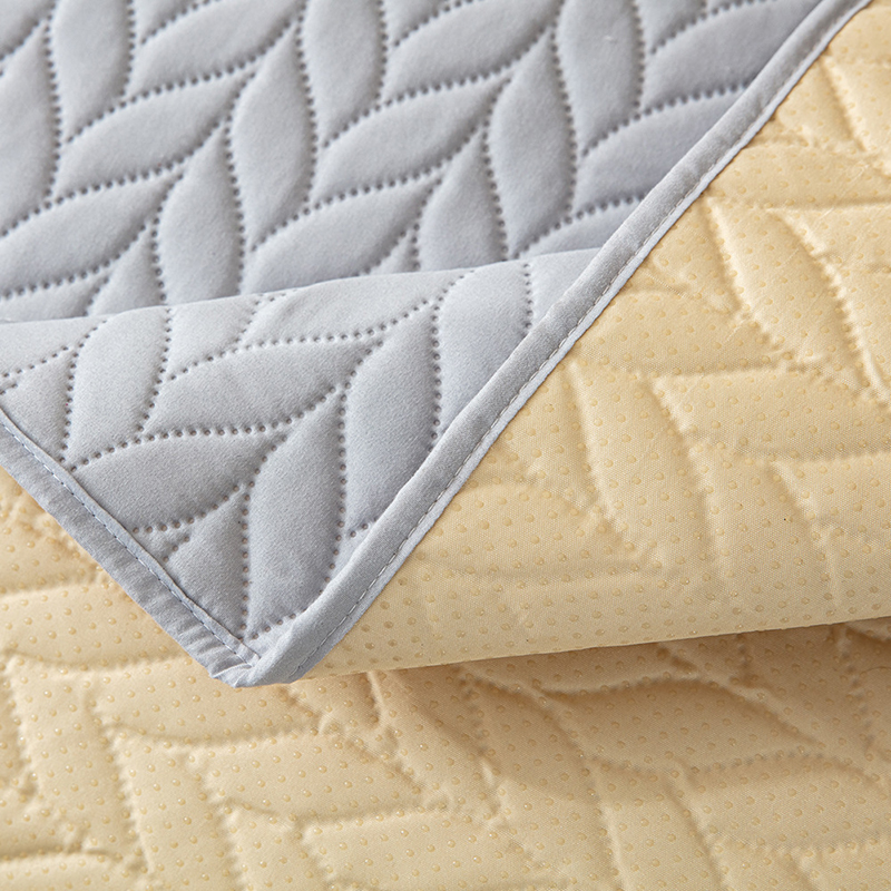 Waterproof Bedspread on The Bed Super King Size Bed Cover Quilted