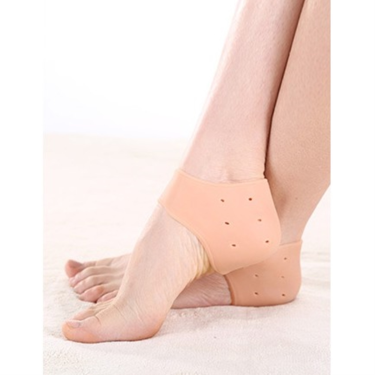 Juraska ซิลิโคนสวมส้นเท้า เพื่อสุขภาพ Silicone Heel Cover Insole Protective Case Hidden Heel Moisturizing Case Anti-Crack