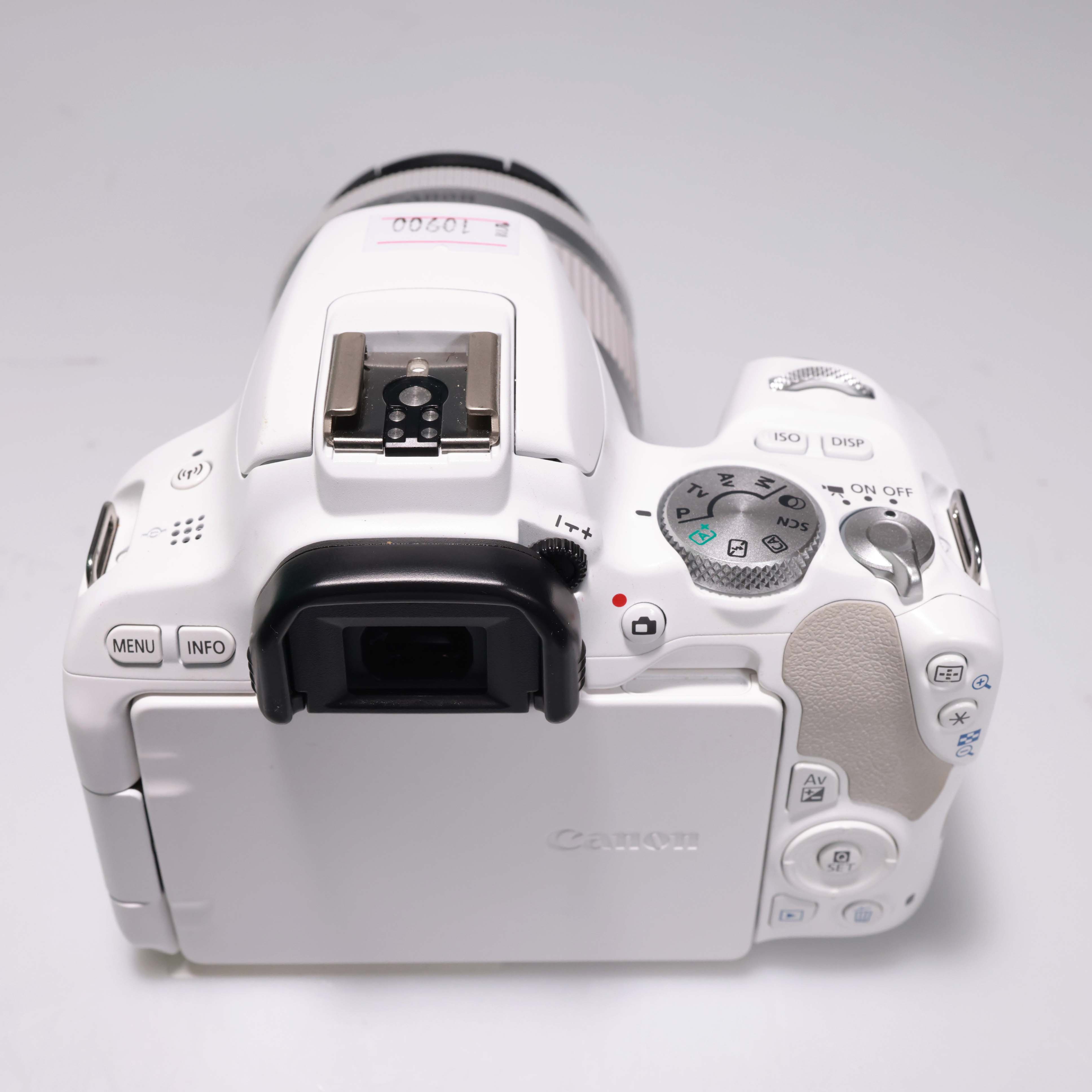 Wi-Fi搭載✨Canon EOS 200D ホワイト STMレンズ付き 自撮り Canon 200d White Body Canon EOS 200D DSLR Camera With 18-55mm Lens
