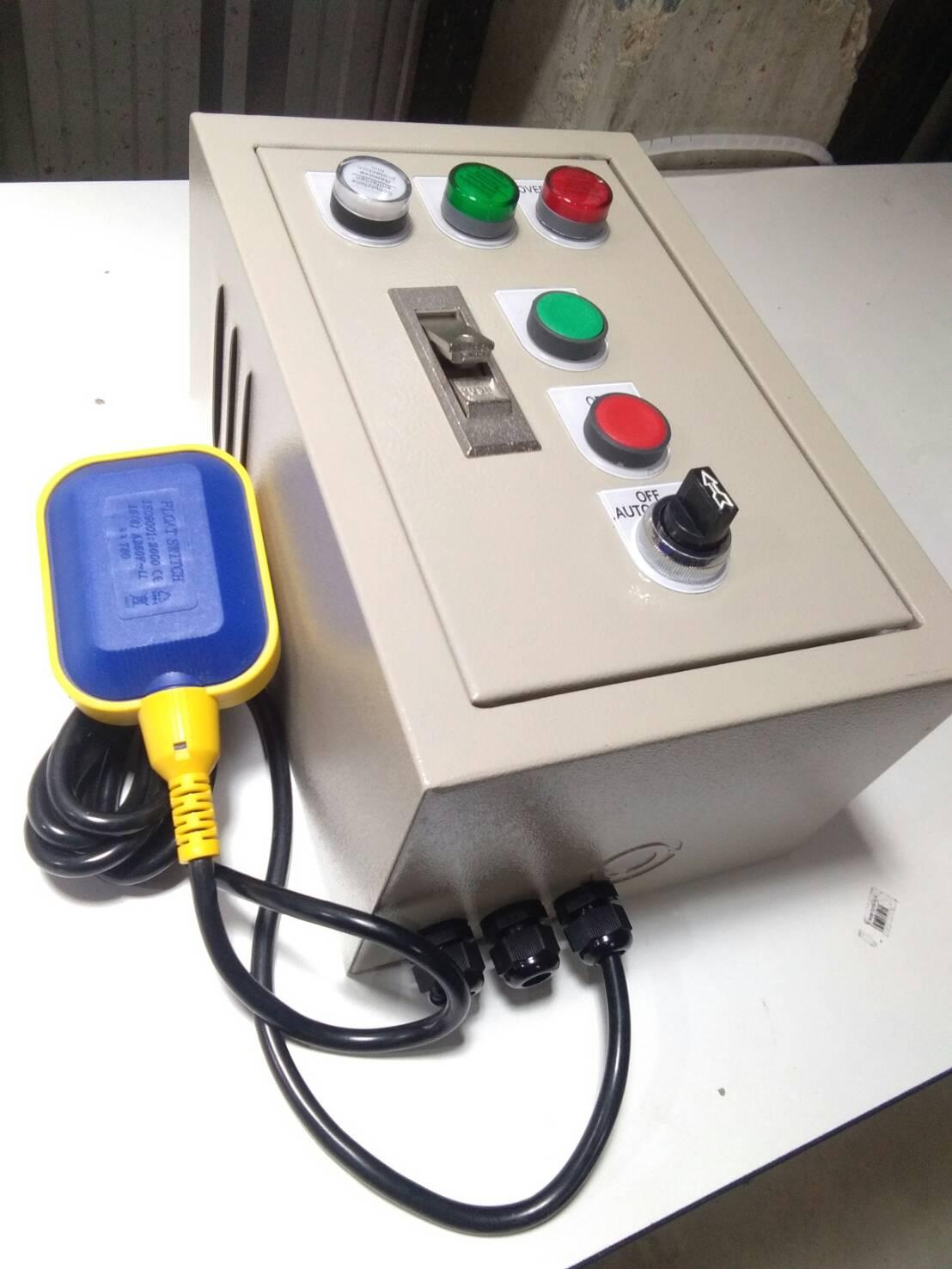 ตู้ควบคุมมอเตอร์ปั๊มน้ำพร้อมลูกลอย ขนาด1.5HP- 2HP ปั๊มดูดน้ำ มอเตอร์บ่อบาลดาน ประปาหมู่บ้าน ปั๊มหอยโข่ง ถังเก็บน้ำ หอสูง บ่อเก็บน้ำ เติมน้ำแบบอัติโนมัติ (ผ่านลูกลอย) 1.5HP-2 แรง HP แรงม้า 220V 2 สายไฟบ้าน