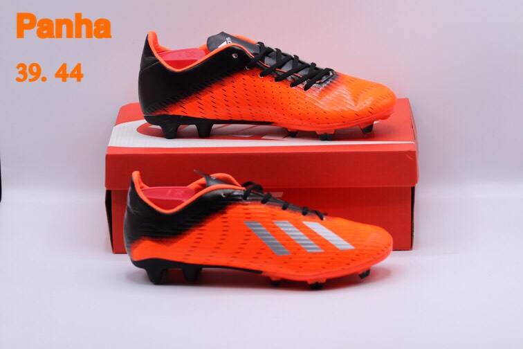 รองเท้าสตั้ด ADIDA,S รองเท้ากีฬา รองเท้าุฟุตบอล