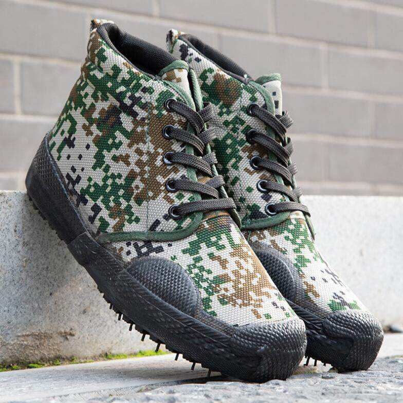 รองเท้าเดินป่ายอดฮิต(หุ้มข้อ) Hiking Shoes เหมาะสำหรับเดินป่า