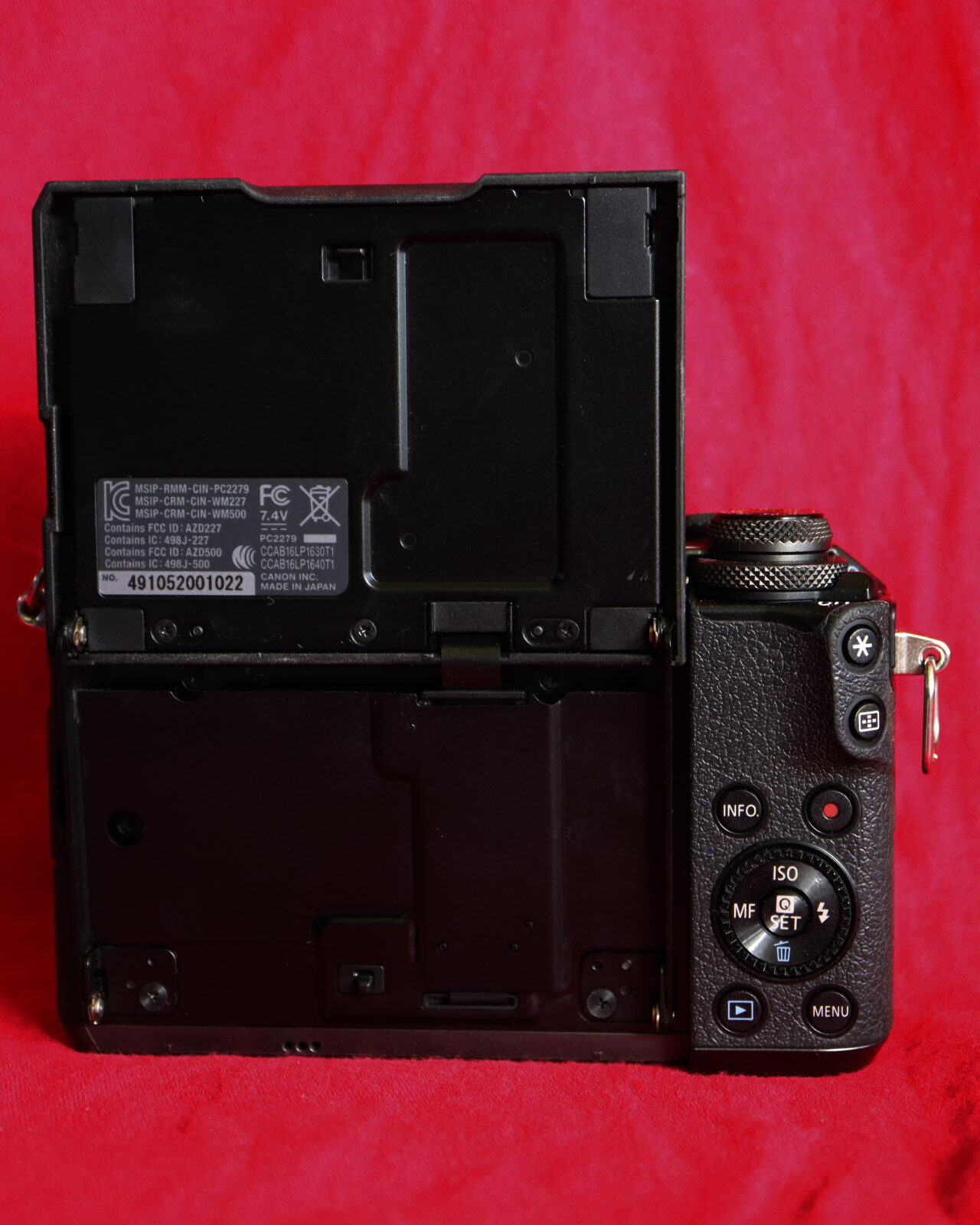 Canon EOS M6 24.2MP Wi-FI NFC Bluetooth โหมด Selfie และโหมด Vlog Mirrorless  Camera Body only ตัวกล้อง Black, M6, EOSM6, PC2279 Vlogger IS 5-axis image  stabilization | Lazada.co.th