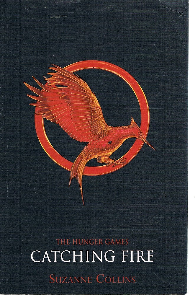 Catching Fire (The Hunger Games) -- Paperback / softback [Paperback]