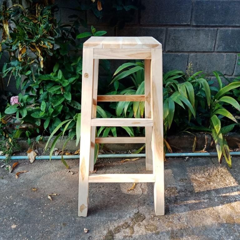 เก้าอี้บาร์แบบเหลี่ยมไม่ทำสี สูง 80 เซนติเมตร เก้าอี้ไม้สัก เก้าอี้ร้านแฟ
