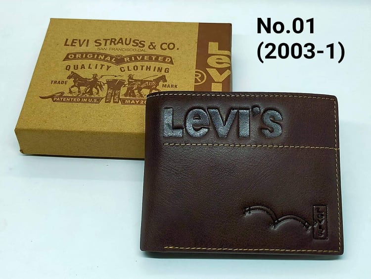 Levi’s หนังแท้100% กระเป๋าตังค์ผู้ชาย  ไม่แท้ยินดีคืนเงิน กระเป๋าตังค์ผู้ชายใบสั้น ช่องใส่บาตรตรงกลางสามารถเอาออกได้