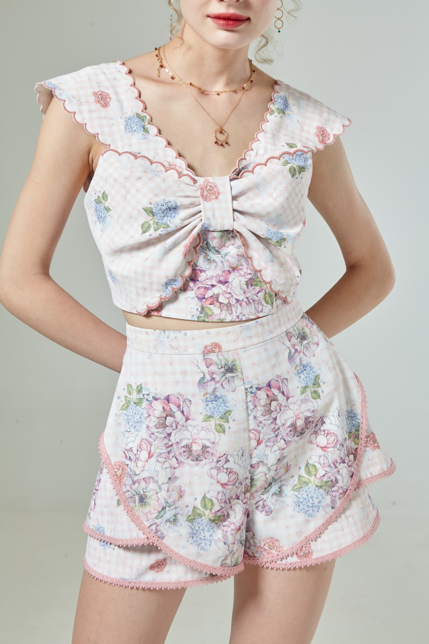 Thara Rack Thea by Thara:DR002CRPF21เดรสยาวลูกไม้ - Thea By Thara - ThaiPick