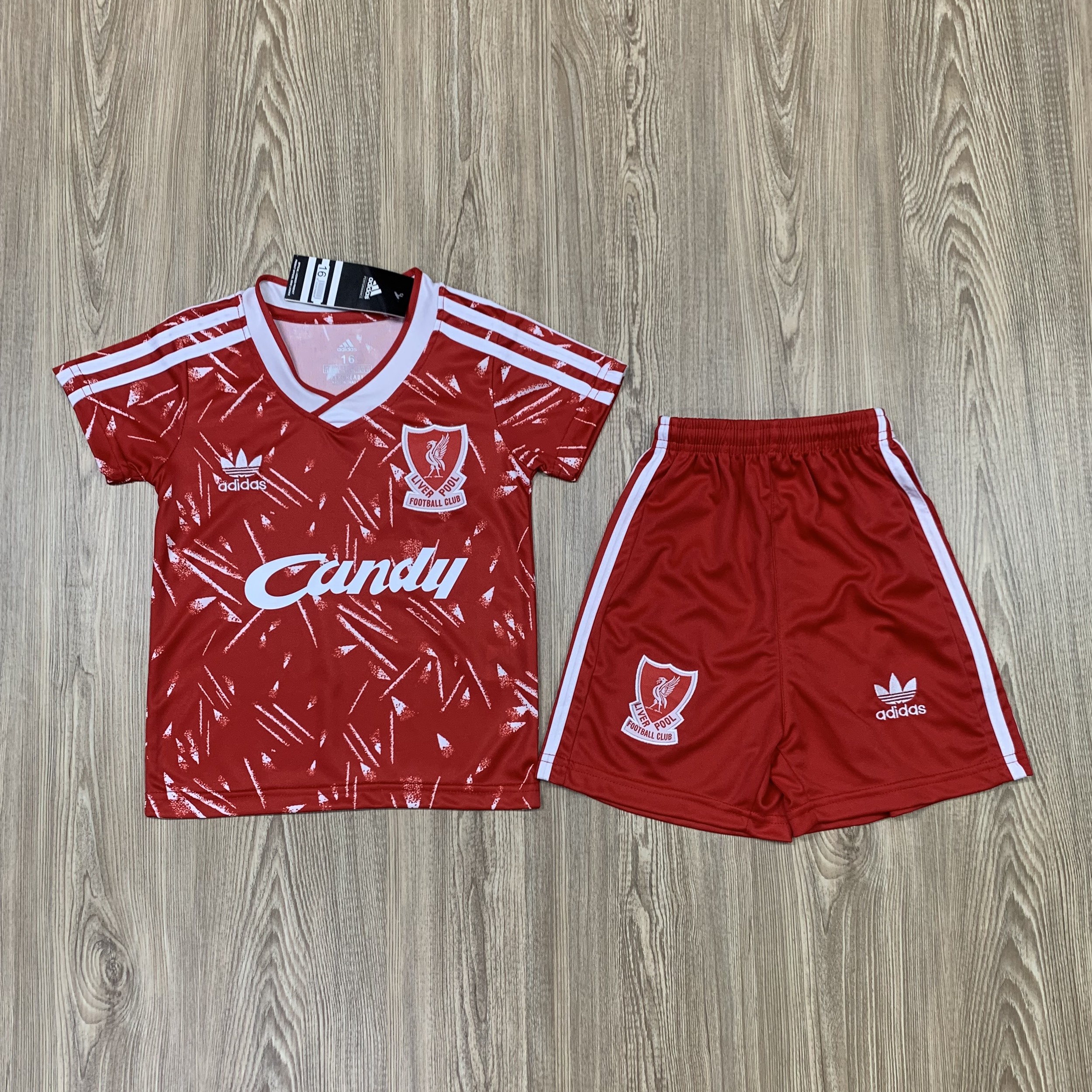 ชุดบอลเด็ก Liverpool ชุดกีฬาเด็ก ทีมลิเวอร์พูล ซื้อครั้งเดียวได้ทั้งชุด (เสื้อ+กางเกง) ตัวเดียวในราคาส่ง เกรด-A