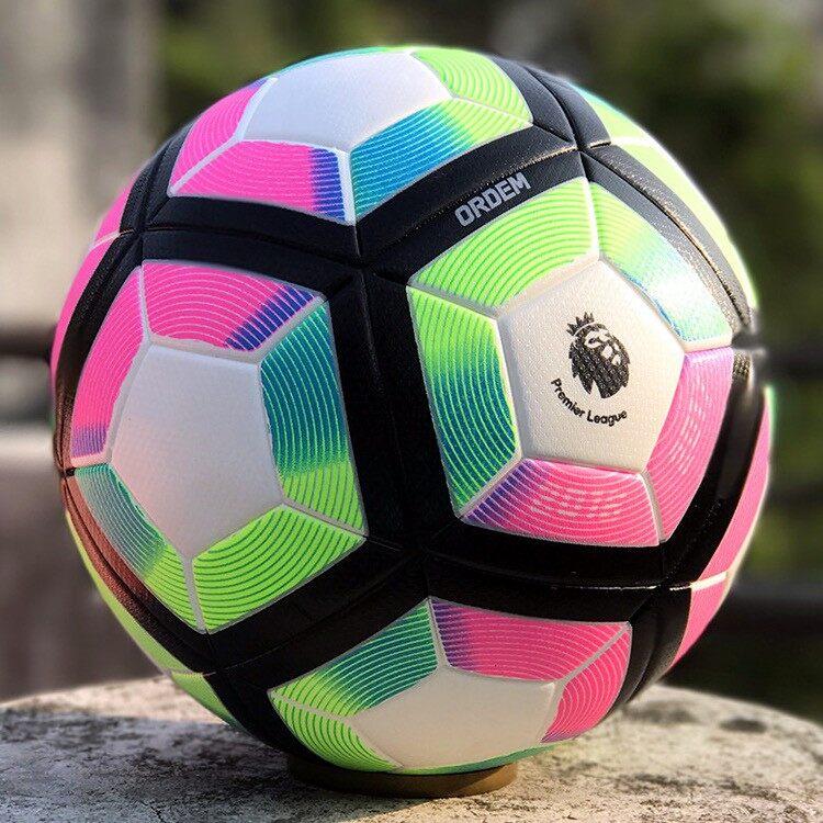 ลูกบอลเทรนนิ่งหนัง PU ของแท้  Premier League 4-5 ป้องกันการลื่นไถล