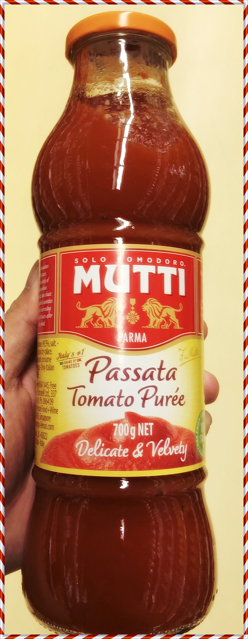 Mutti Passata Tomato Puree 700g (Italy). มุตติ พาสสาต้า (เนื้อมะเขือเทศบดละเอียด) 700กรัม (ประเทศอิตาลี).