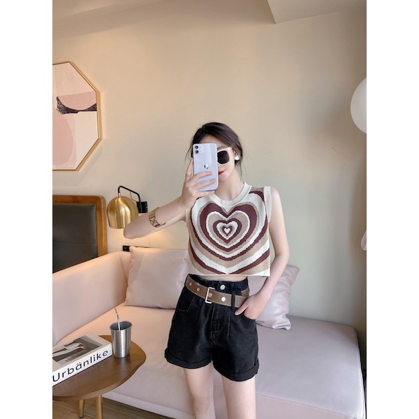 เสื้อครอปไหมพรม knit ลายหัวใจ เนื้อผ้านิ่มทอลาย เสื้อครอปแขนกุด - jan ...