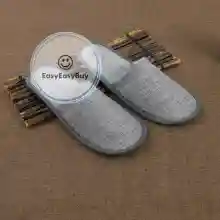 ภาพขนาดย่อของภาพหน้าปกสินค้ารองเท้าใส่ในบ้าน รองเท้าโรงแรม รองเท้าใช้แล้วทิ้ง มี 2สีให้เลือก สั่งได้เลย ez99 จากร้าน EasyEasyBuy บน Lazada