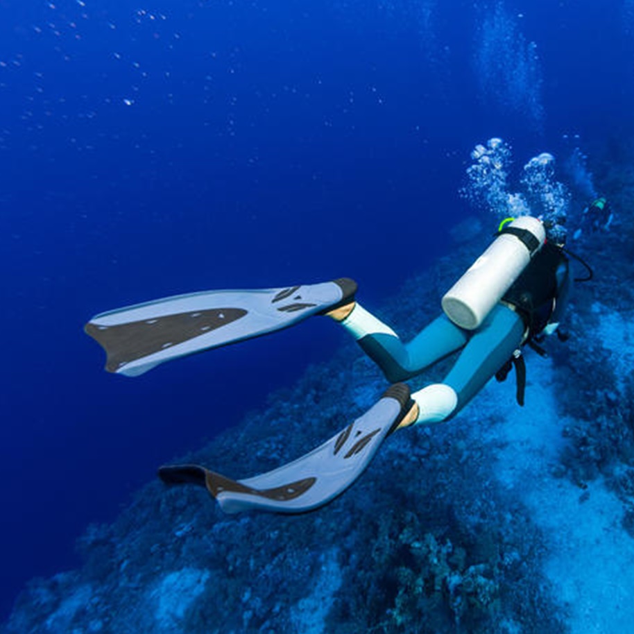 SUBEA ตีนกบสำหรับดำน้ำลึก Scuba Diving Fins