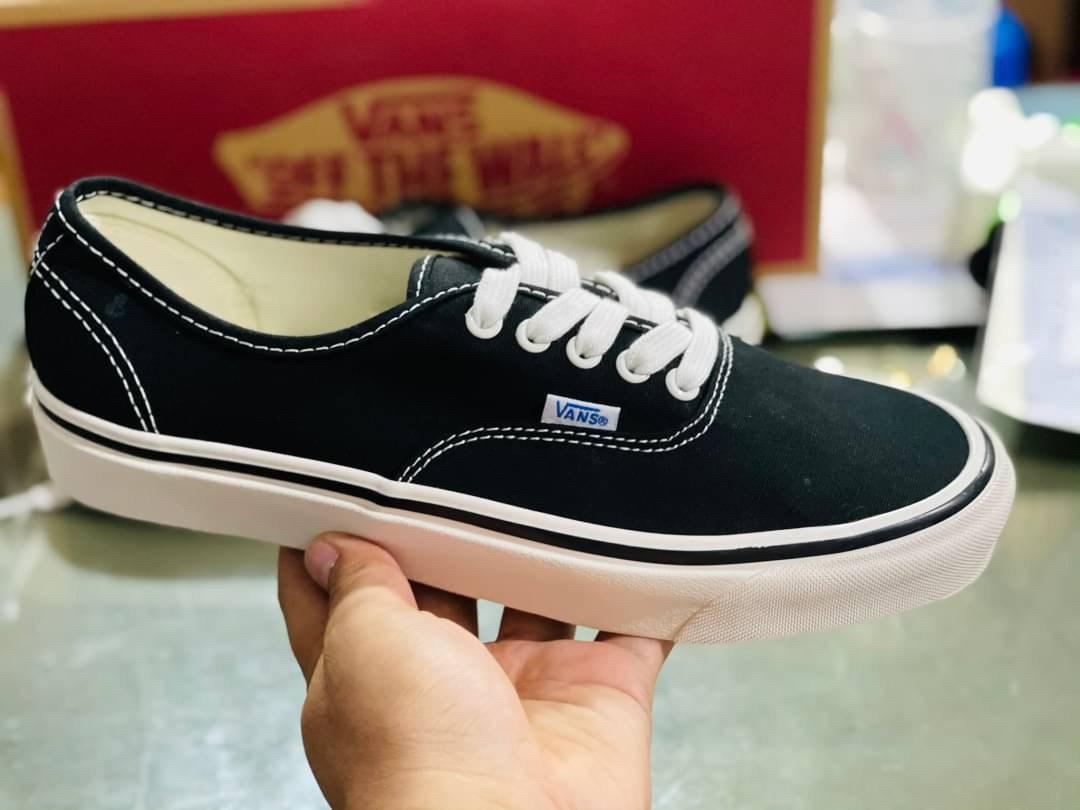 Sepatu Vans Era Vans Authentic Noir 38 Vans Shoes Vans Era Noir