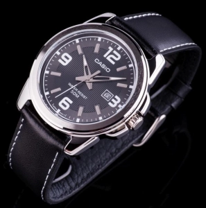 ภาพหน้าปกสินค้านาฬิกา Casio รุ่น MTP-1314L-8A นาฬิกาข้อมือผู้ชายสายหนัง สีน้ำตาล หน้าปัดสีเทาดำ  - มั่นใจ ของแท้ 100% รับประกันสินค้า 1 ปีเต็ม ซึ่งคุณอาจชอบสินค้านี้